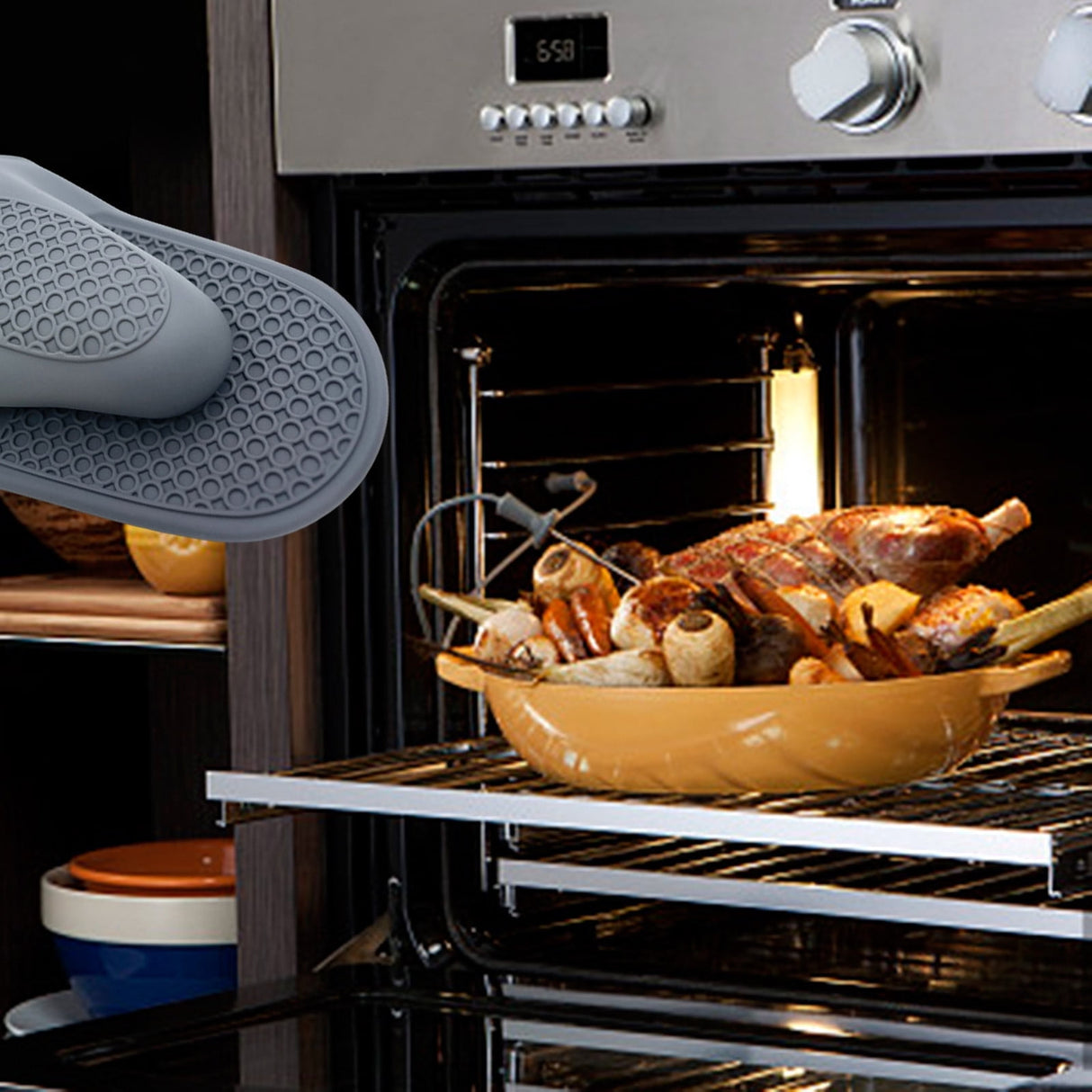 Oven Mitts ! Mini Silicone Oven Mitts Set Oven Mitts Heat Insulation Oven Gloves for Kitchen Cooking and Baking Protecting Fingers Mini Oven Hand Clips, Include 1Pc Silicone Gloves A