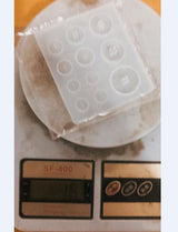 Diy Silicone Mould ! Diy Silicone Mold Resin Button, Diy Resin Silicone Button Resin Pendant Handmade Button with Hole Diy Home Diy, include 1X Silicone Mold White