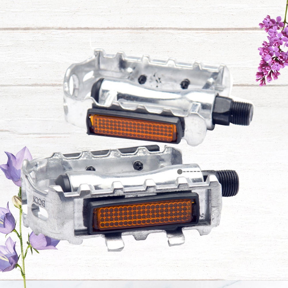 Worgeous 1 Pair of Silver Aluminum Alloy Mountain Bike Pedals with Anti slip Spikes