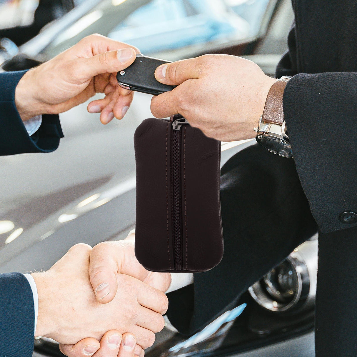 1Pcs Keychain Card Holder Key Case Wallet with Wristlet and Coin Organizer for Men and Women