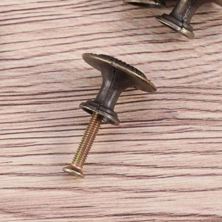 Antique Style Cabinet Knobs Set Of 4 Vintage Drawer Pulls Black Handles