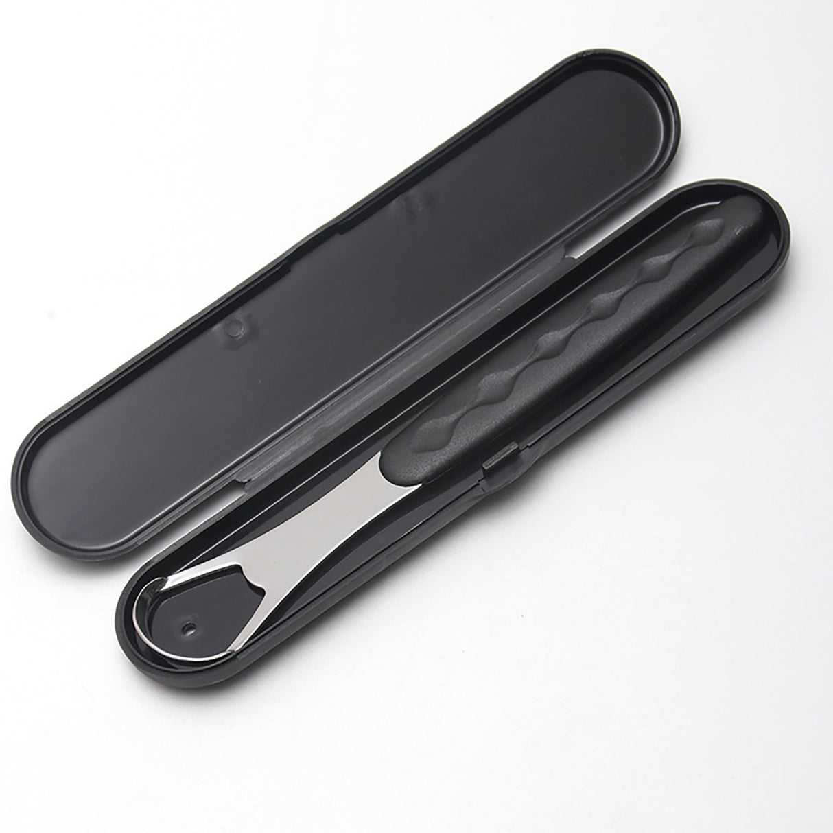 Tongue Scraper Cleaner 100% BPA Free Tongue Scrapers with Soft Handle for Adults, Kids, Healthy Oral Care, Easy to Use, Help Fight Bad Breath,with A Portable Travel Case-Black Black 1.18*0.98*6.1inch 1Pcs