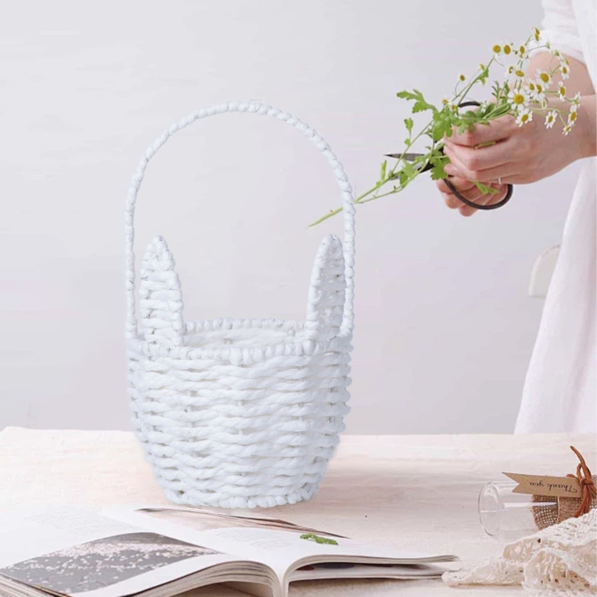 Oval Stackable Plastic Wicker Serving Basket, Imitation Rattan for Bread Fruit Vegetable, Kitchen Restaurant Indoor Outdoor, 12.4 x 20.8 cm, White
