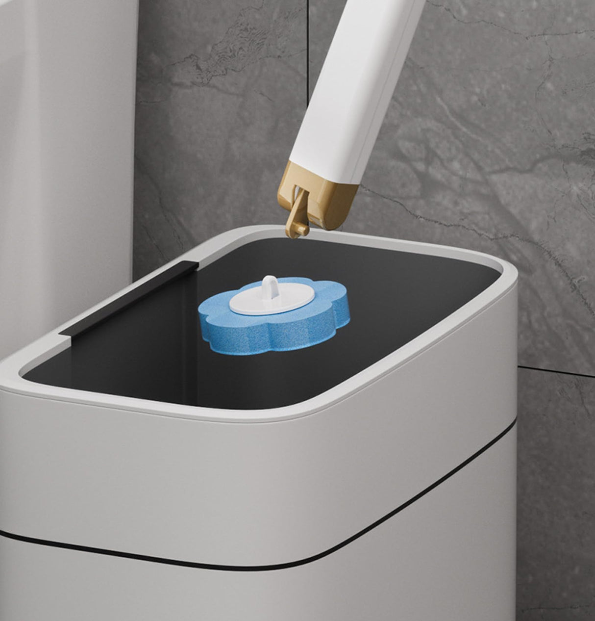 Toilet Brush Set - Toilet Brush with Holder - Cleaning Brush - Disposable Brush Heads - Refillable Toilet Brush - Sanitary Tool - Flexible Toilet Brush - Sponge Brush - Toilet Set - Bathroom Fittings - Including Refills - Household - White - 1 Piece