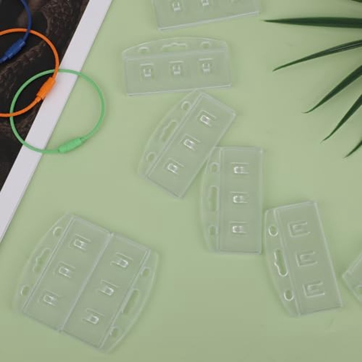 Card holder ring for Yoto card set, 3 keychain loops and 10 hanging tabs Removable card holder organizer Children's travel bag for Yoto cards Storage accessories