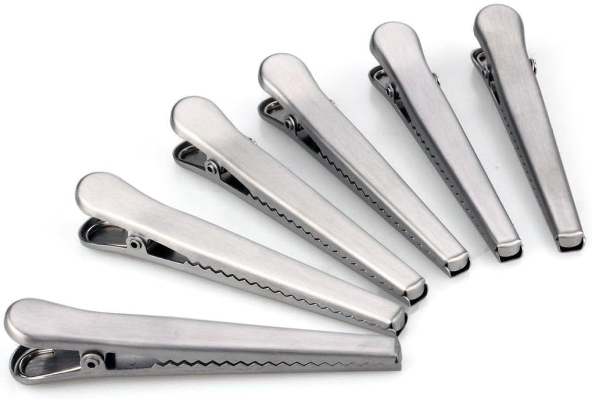12 Stainless Steel Bag Clips - Airtight Seals for Coffee, Chips & Food - Strong Jaw Grip for Freshness Preservation - Kitchen Organization & Storage Accessories - Silver
