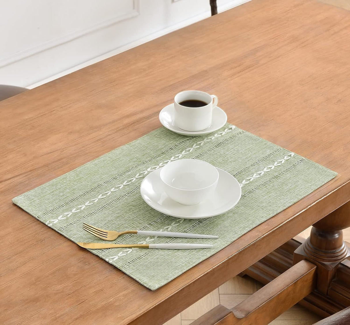 Sage Green Placemats Set of 4 - Washable Fabric Table Placemats, 35 x 48 cm