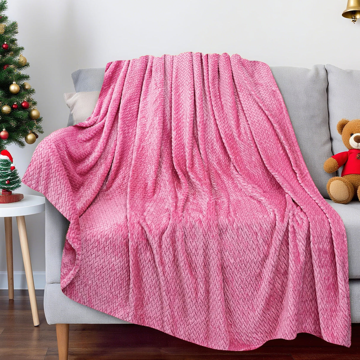 Christmas Solid Color Blanket, 59x39" Soft Warm Throw Blanket, Light-weight Plush Throw Blanket for Bed Sofa Camping Airplane Holiday Pink