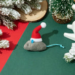 Catnip Toys Interactive Toy Christmas Hat Costume Plush Mouse Shaped Cat Toys for Cat Kitten Indoor B