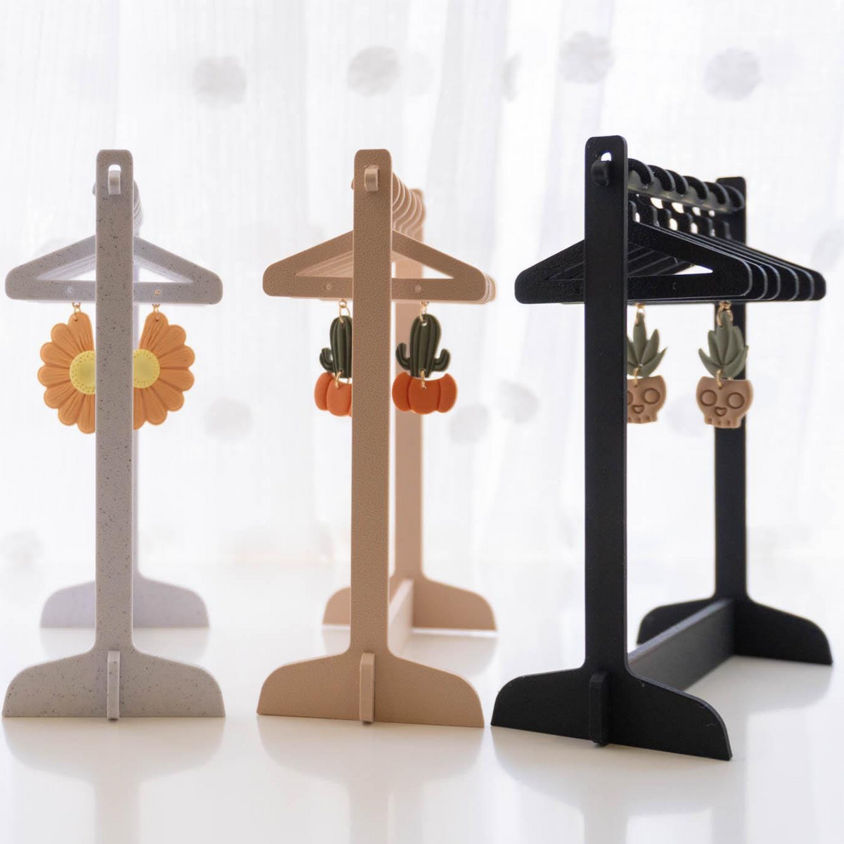 Earring Holder,Earring Display, Earring Hanger, , Jewelry Display Jewelry hanger Multiple style hangers available, clothing rack for earrings（White）