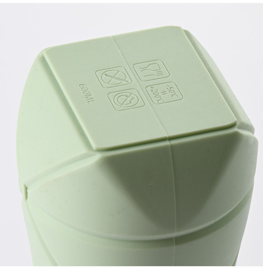 Mini Portable Foldable Silicone Hydration Cup, High Temperature Resistant Telescopic Water Container for Backpacking Camping and Christmas Small Practical Gift, 600ml, Green