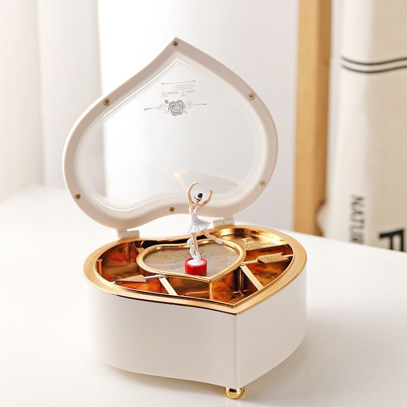 Creative Gift Ornament, YL2036 Dancing Girl Heart White