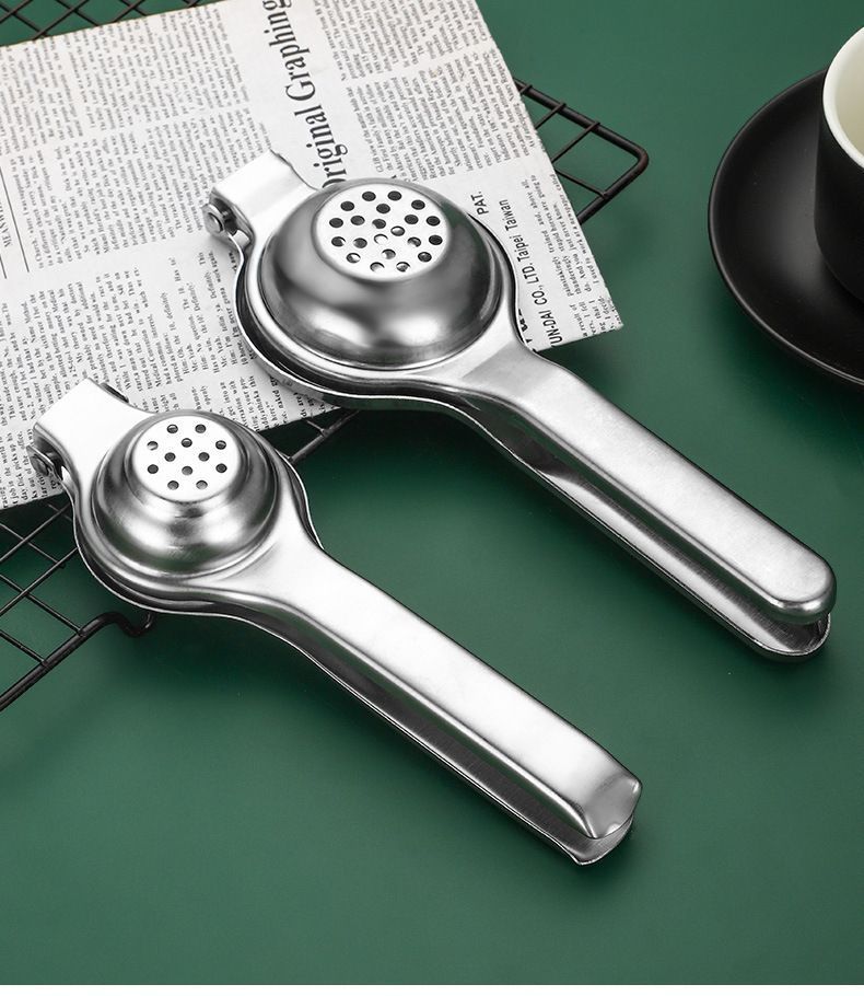 Small Stainless Steel Lemon Squeezer with Long Handle