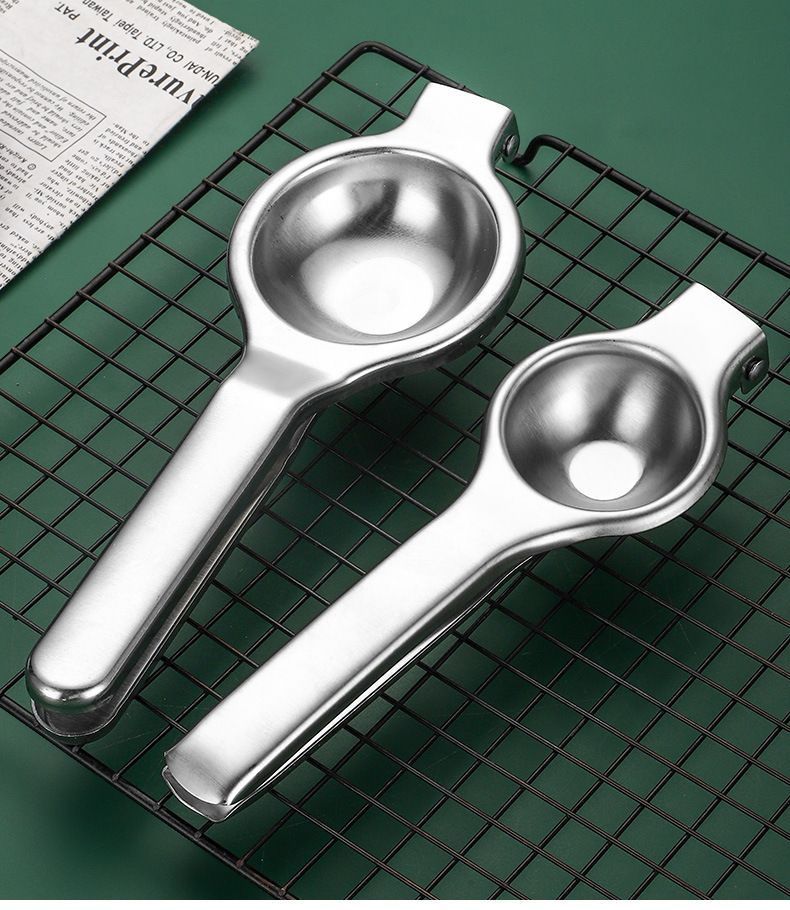 Small Stainless Steel Lemon Squeezer with Long Handle