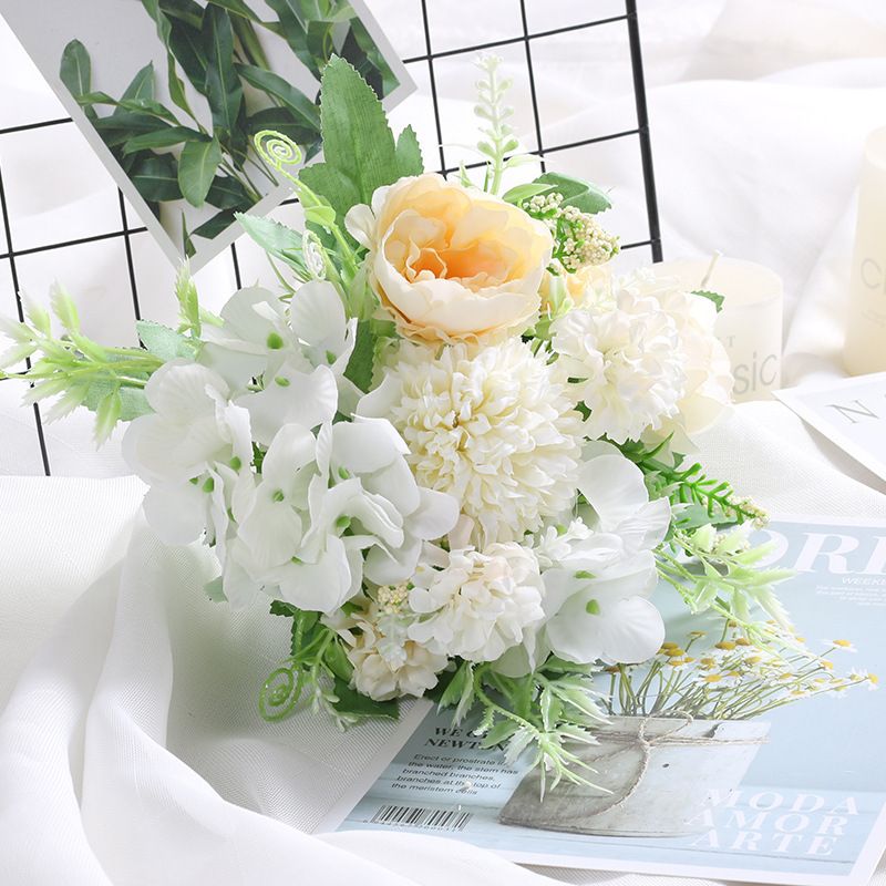 7-Branch Handheld Artificial Bouquet | Ins-Style Spring Romance, Long-Lasting Healing Little Happiness/7 fork Nami [charm jade purple]