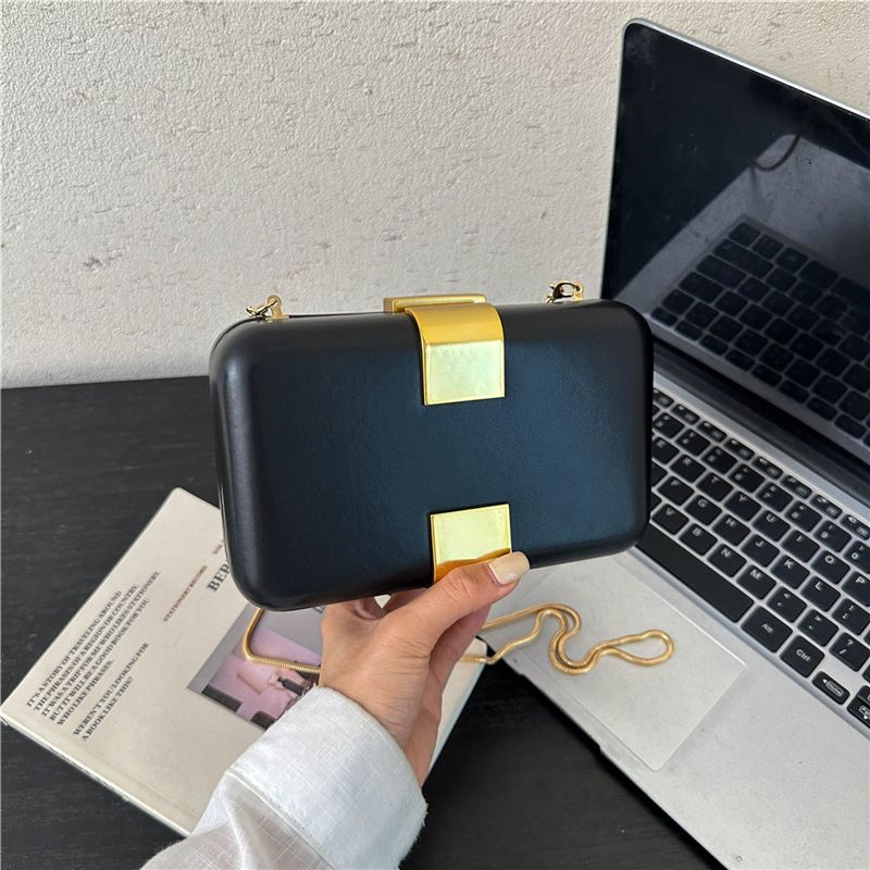 Fashion Metal Magnetic Chain Small Square Bag: Crossbody & Shoulder Bag, Polyester Lining.(orange)