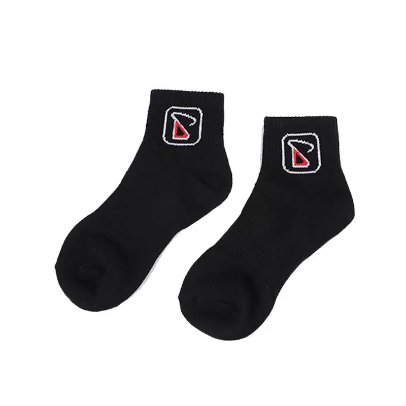 Breathable & moisture-wicking, antibacterial & odor-resistant — SMAIL DARING Bamboo Fiber Sports Socks 2-Pack (1 Pair White + 1 Pair Black) Size 40#-44#