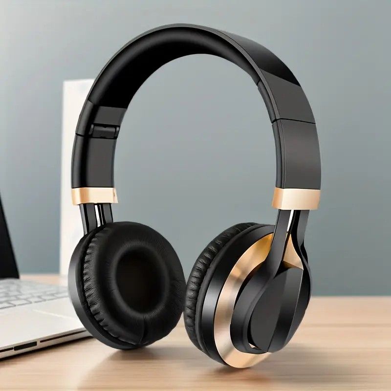 Wired Over-Ear Headset, Portable Folding Heavy Bass Headphones, Built-in Microphone, Compatible with Multiple Devices(Black gold)