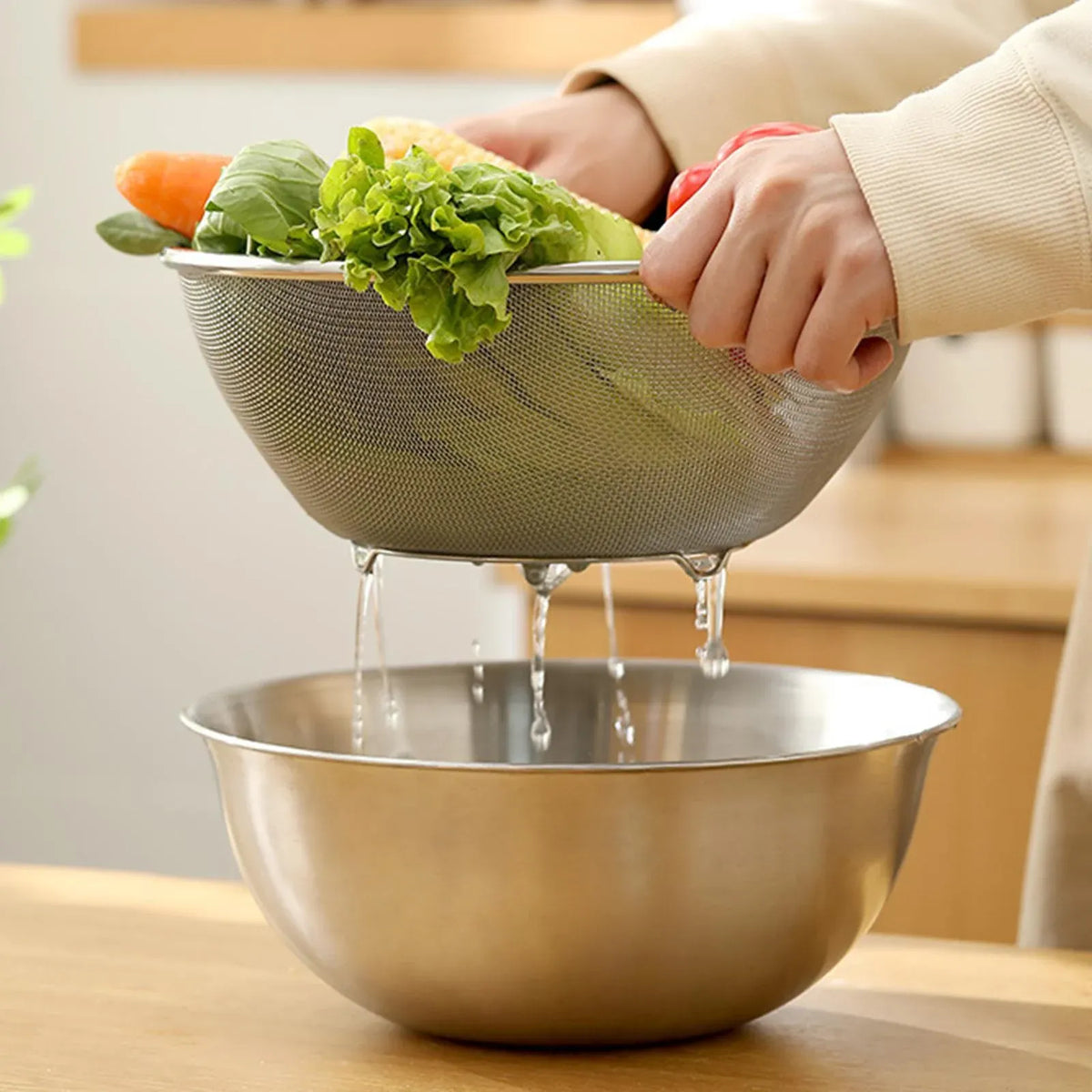 2 Pcs 304 Stainless Steel Colander With Mixing Bowl, Drainer Basket and Rinser for Pasta Rice Fruit, 18 cm
