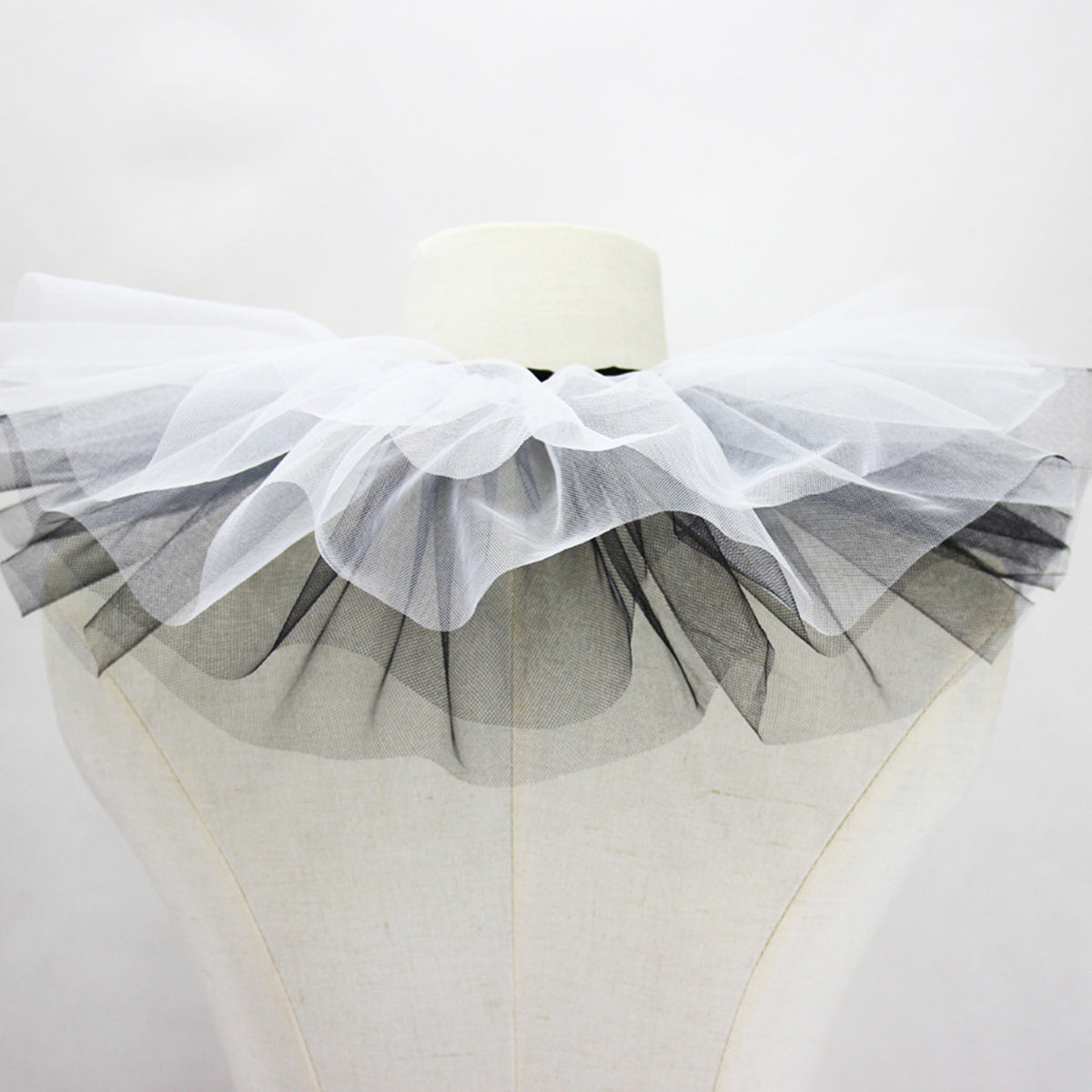 Women's Renaissance Tulle Ruffled False Collar Layered Black White Mesh Clown Choker Lace Up Victorian Neck Ruff Shawl Cosplay Props