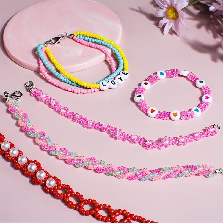 Glow in the Dark Bead Set DIY Kit with Wire and Accessories, Multicolor
