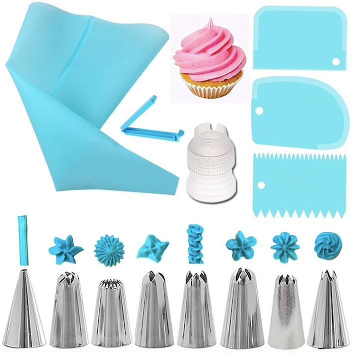 Pink tulle set 14 pieces with liquor bag, liquor tweezers, dough scraper