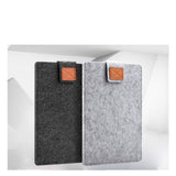 13-inch wool felt sleeve for MacBook Pro and Air, light gray