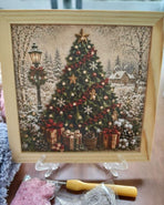 Christmas Tree 3D Fabric Poke Art Kit, 20 x 20cm No Sew DIY Handcraft Set, Pre-Cut Fabric & Punch Tools Included, Xmas Decor & Gift Making Activity