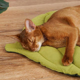 Double-Sided Available Pet Mattress Pad Leaf Shape Puppy Cat Bed Mat Style 1 - 45-Degree Angle