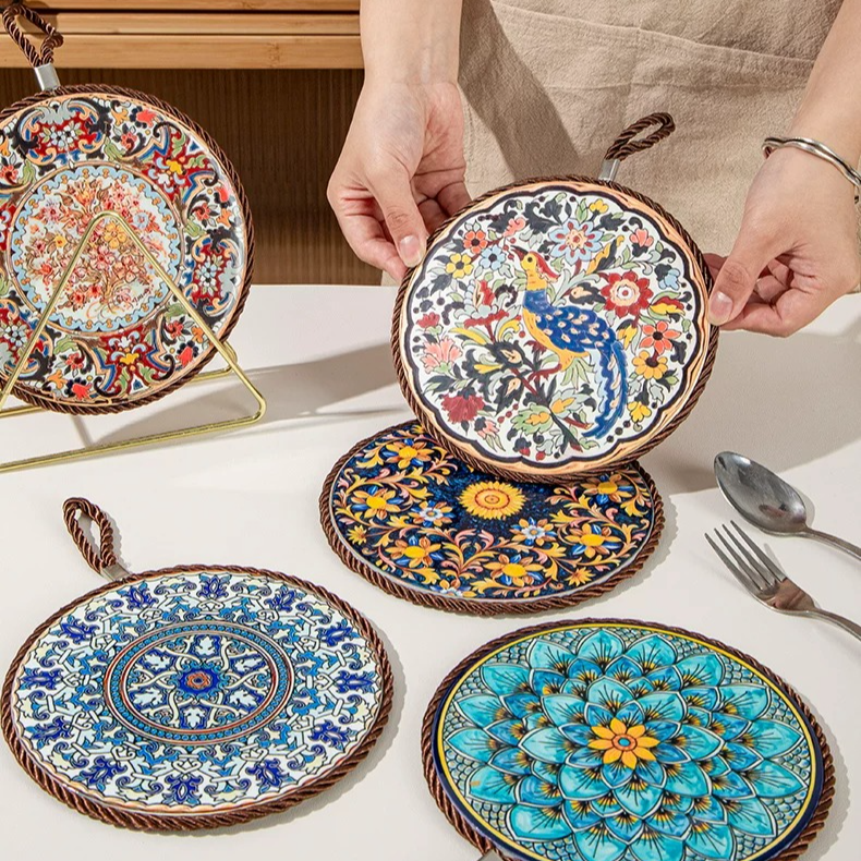 4-Pack - Chinese Retro Ceramic Trivet, Heat-Resistant, Non-Scratch Coaster with Cork Base, 17cm Round Table Mats - Lotus Pattern