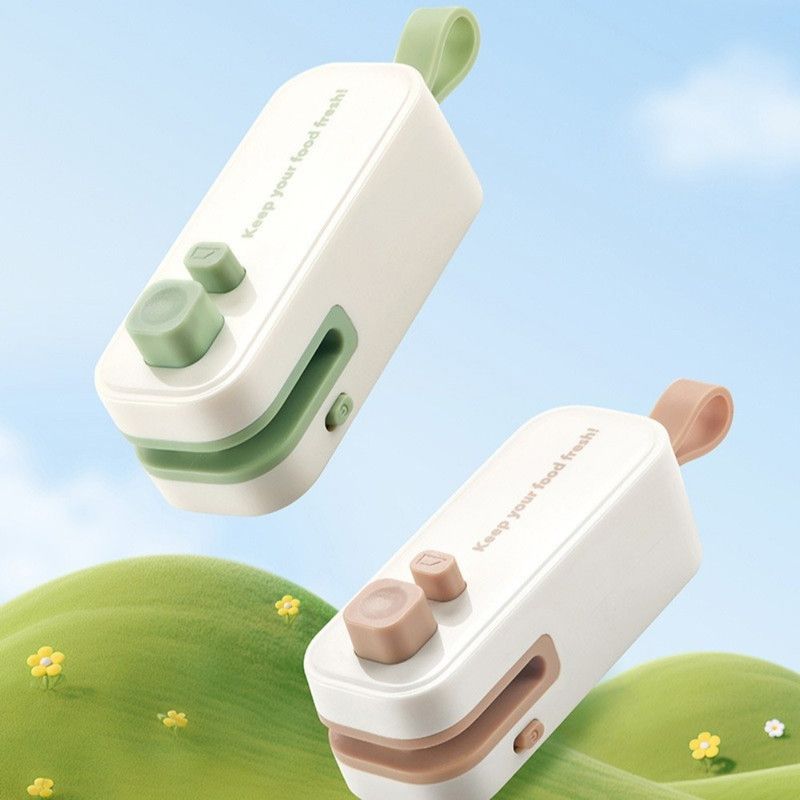 Magnetic Mini Rechargeable Sealer, 2-in-1 Portable Plastic Food Bag Sealing & Cutting Machine—White