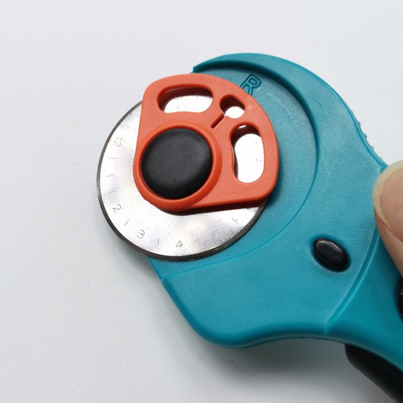 Rotary Cutter, Cutting Rolling Cutter for DIY Crafts—10 Blades (Large Wavy Blades)