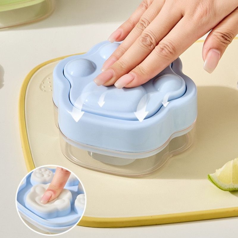 Ice Cube Tray Easy-Release Ice Maker Mold with Lid, Cat Paw Shape—Yellow