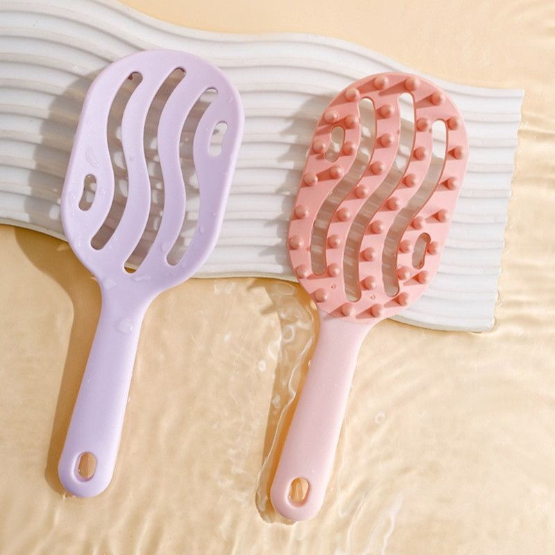 Long-Handled Hollow Shampoo Brush, Scalp Massage & Hair Cleaning Comb—Pink