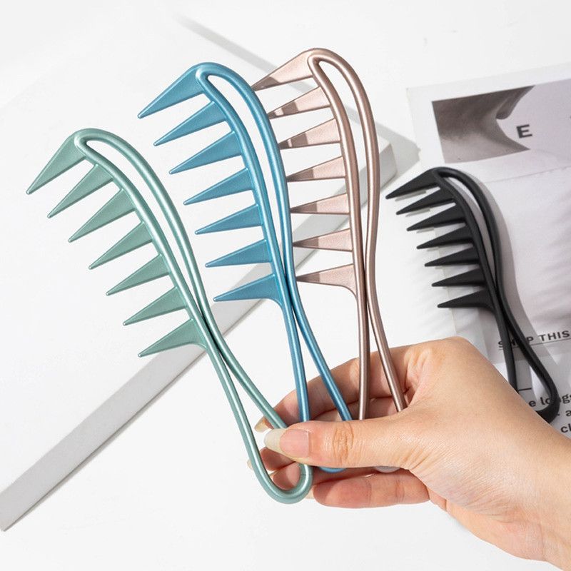 Men's Vintage Pompadour Wide-Tooth Comb, Slick-Back Styling Hair Comb, Plastic Hairdressing Comb—Black