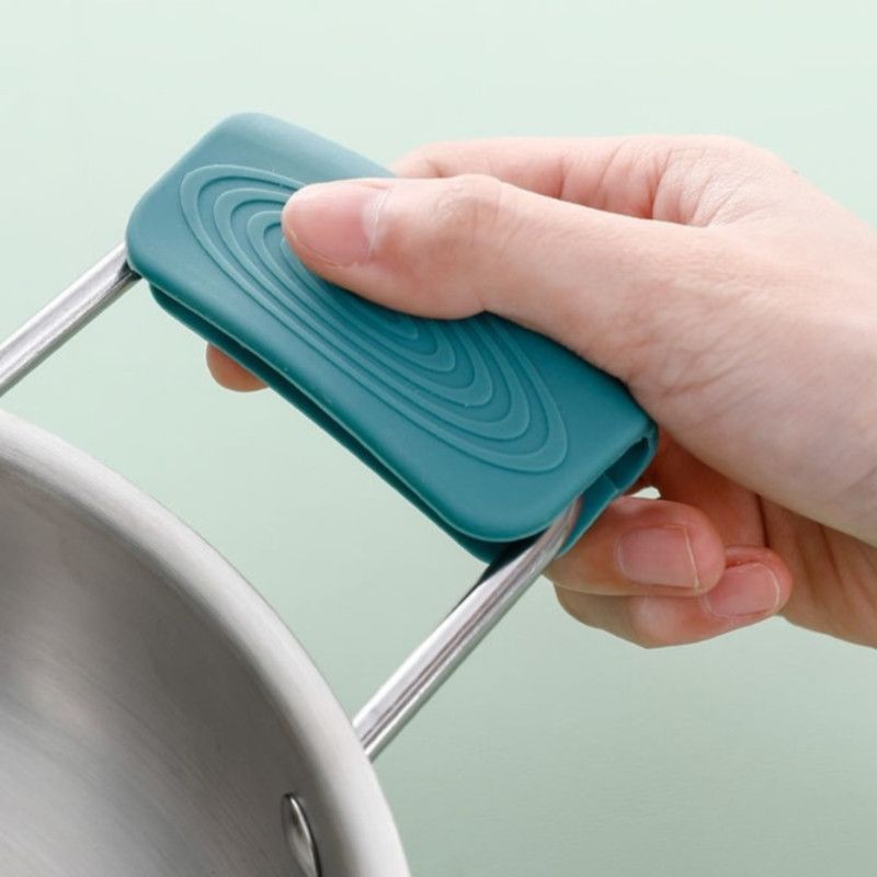 Silicone Pot Handle Cover, Heat-Resistant Pot Grip Protector for Cast Iron Pots—1 Pair—Gray