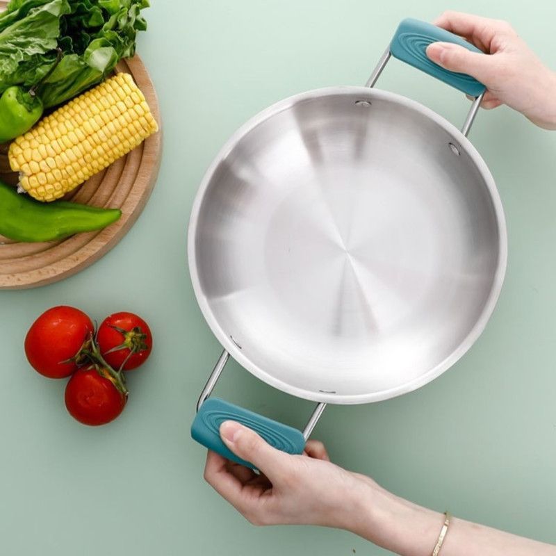 Silicone Pot Handle Cover, Heat-Resistant Pot Grip Protector for Cast Iron Pots—1 Pair—Gray