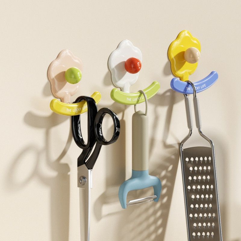 Flower Punch-Free Hook, Self-Adhesive Hook for Bathroom Towel & Facial Tissue Storage—Yellow