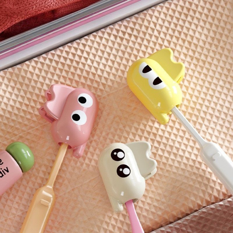 Cute Cat Toothbrush Clip, Portable Travel Toothbrush Head Protective Cover—2-Pack—White