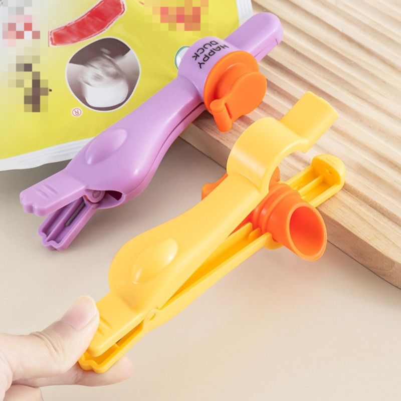 Diving Duck Sealing Clip With Spout, Kitchen Food Bag Moisture-Proof Sealer Clip—Yellow