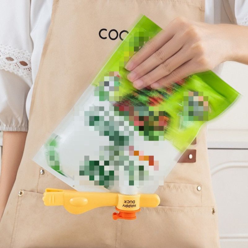 Diving Duck Sealing Clip With Spout, Kitchen Food Bag Moisture-Proof Sealer Clip—Yellow