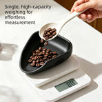 Silicone Coffee Bean Weighing Tray, Triangular Coffee Dosing Vessel, Reusable Silicone Scoop Tray for Coffee Bean Scale, Barista Coffee Accessory-Black