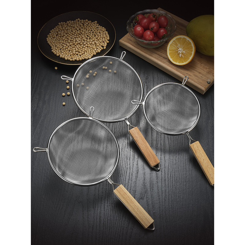Large Stainless Steel Strainer Colander – Household Kitchen Sieve, 20cm Diameter