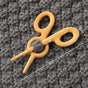 Brooch pin with woodenanimal pattern-Scissors
