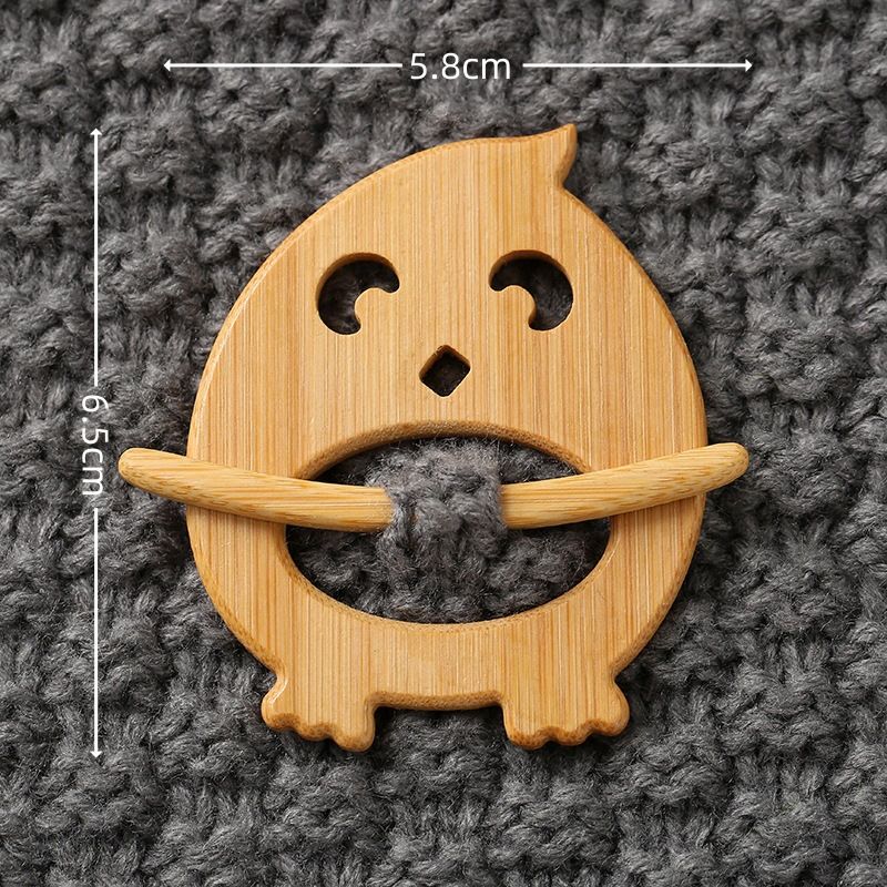 Brooch pin with woodenanimal pattern-Owl
