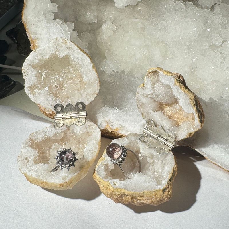 Natural Crystal Jewelry Box - 5-7cm