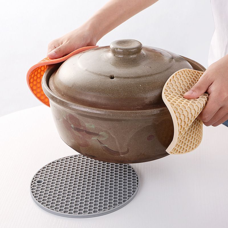 Round Honeycomb Silicone Placemat - Light Green