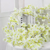 Artificial Flower Rattan Single 1.8m 135pcs Flowers Head Vivid Decorative Silk Plastic Hanging Fake Rattan for Decoration White