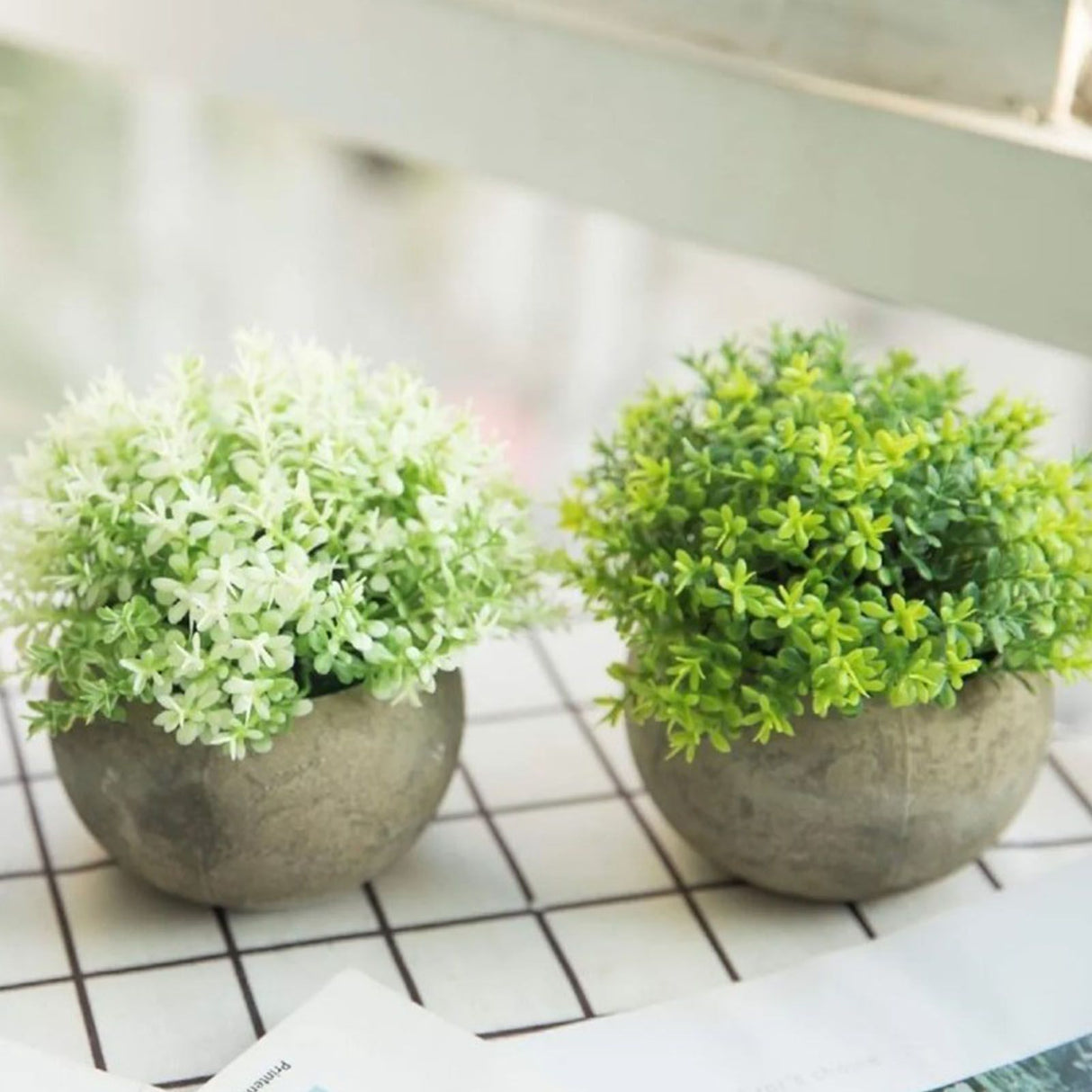 2 PCS Simulated Plant Bonsai Semicircular Ball Pulp Bonsai Desktop Green Plants Potted Ornaments White Green