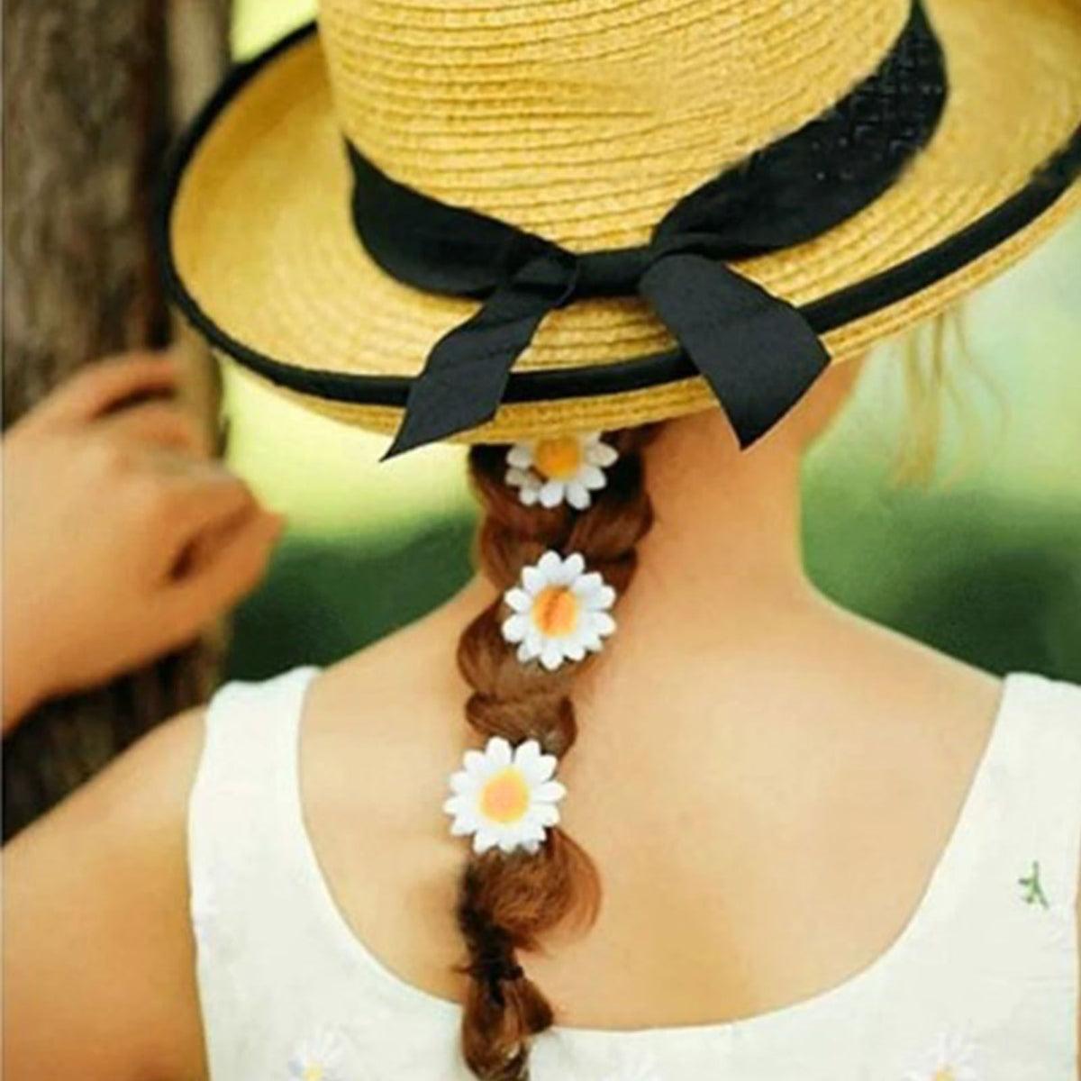 100pcs Artificial Little Daisy Lovely DIY Handcraft Silk Little Daisy for Offices Weddings White